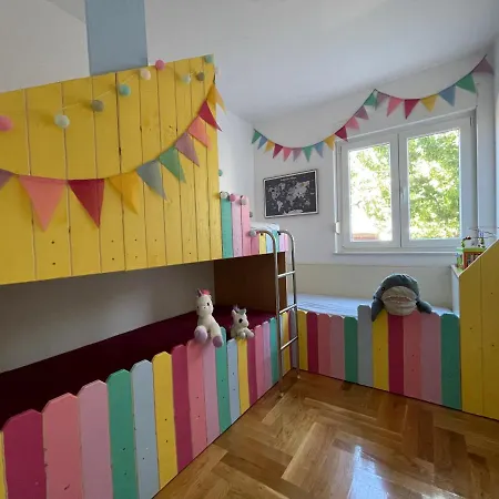 Room5 Fuer Familien&freunde, Strandnaehe, Meerblick Trogir